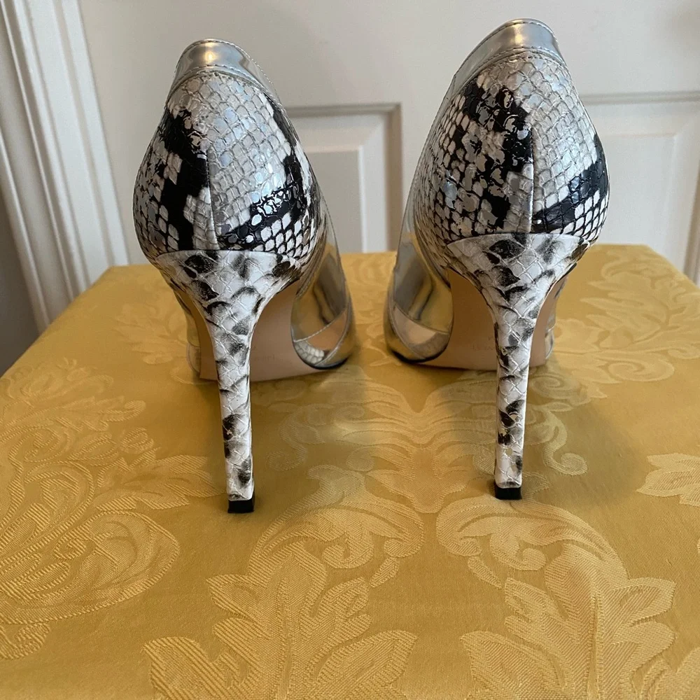 Nine West Silver and Black Snake-Print Pointed Stiletto Pumps